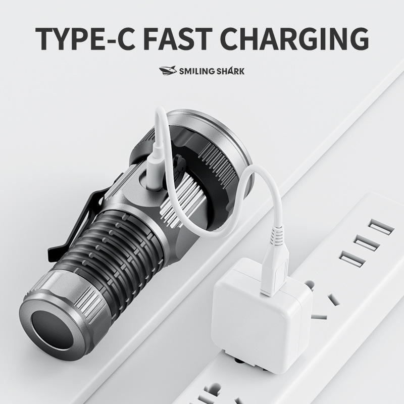 Small LED Flashlight USB C Rec - مراجعة Edc (Every Day Carry وسعره