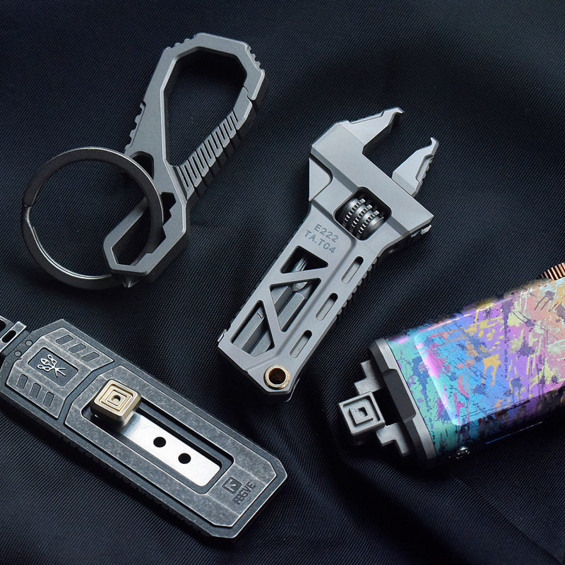 TC4 All-titanium Alloy Wrench  - مراجعة Edc Carry All وسعره