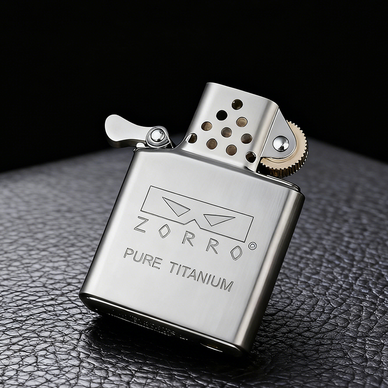 ZORRO's Third-generation Pure  - مراجعة Lighter Insert Zippo وسعره