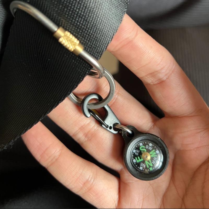 Mini Aluminum Alloy Compass Ke - مراجعة Compass Keychain Mini وسعره