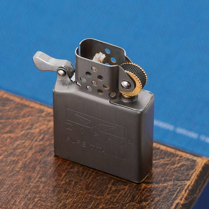Zorro Titanium Insert Windproo - مراجعة Lighter Insert Zippo وسعره